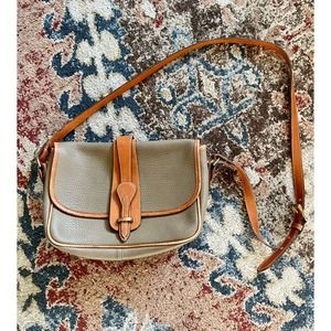 Vintage Dooney Bourke Taupe British Tan Leather Saddle Equestrian Crossbody Bag